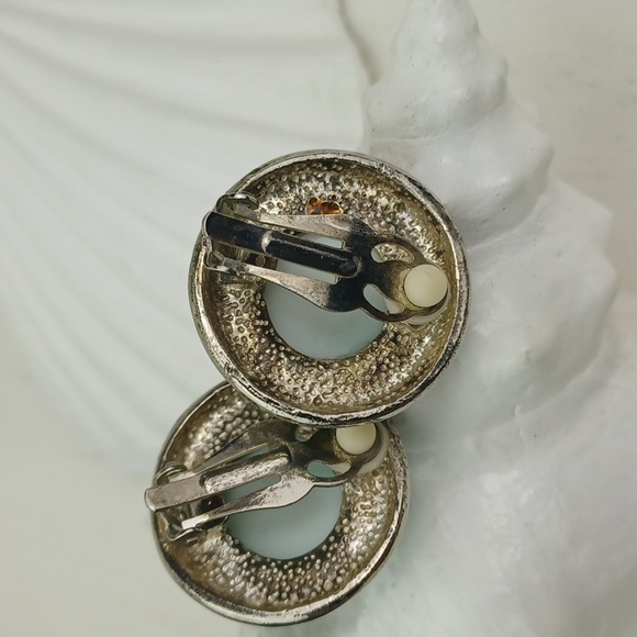 ♥️Bundle Only♥️ Vintage Silver and Turquoise Blue Grean Clipon Earrings - Picture 5 of 7